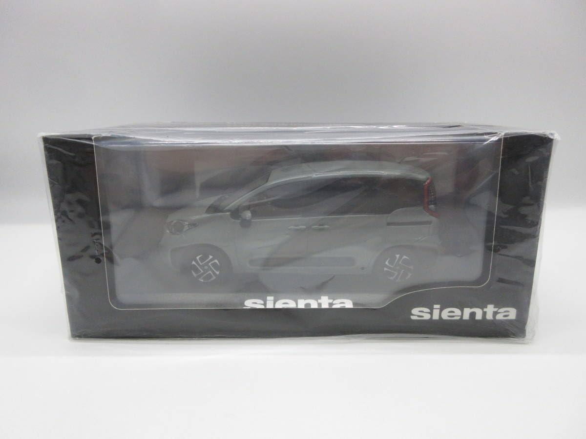 1/30 トヨタ シエンタ　カラーサンプル　ダークグレー　ミニカー　非売品？ Amazon.co.jp: 1/30 新型シエンタ 2022 カラーサンプル ミニカー